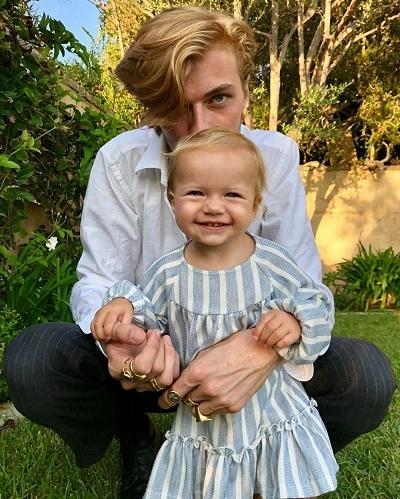 Đình đám một thời nhờ điển trai, cuộc sống hoàng tử làng mẫu hiện ra sao?-6