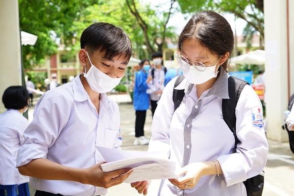 Tuyển sinh lớp 10: Thêm địa phương giảm môn thi, xét tuyển năm 2024-2