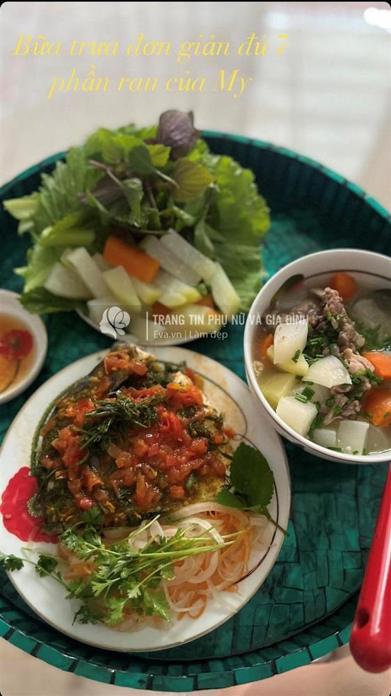 Ăn cơm nhà theo công thức 7:3, Giáng My tuổi 51 trẻ như thiếu nữ-4