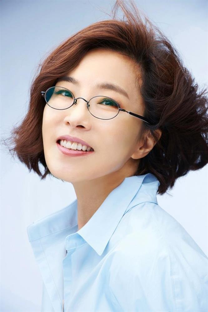 Diva xứ Hàn thừa nhận tham ô, bị nghi ngờ liên quan đến CEO quỵt tiền Lee Seung Gi-1
