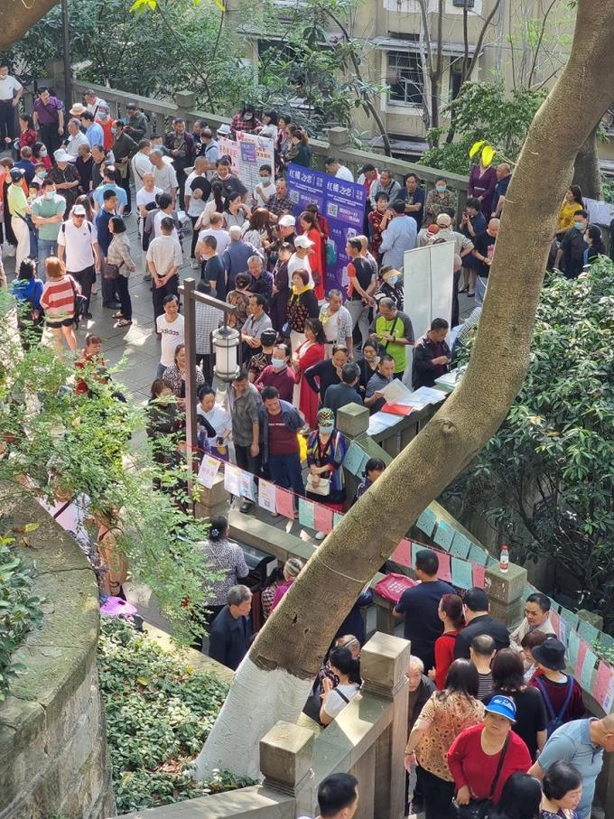 Chợ tình ở Trung Quốc: Đa phần người già kiếm cơ hội mong con thoát ế-3