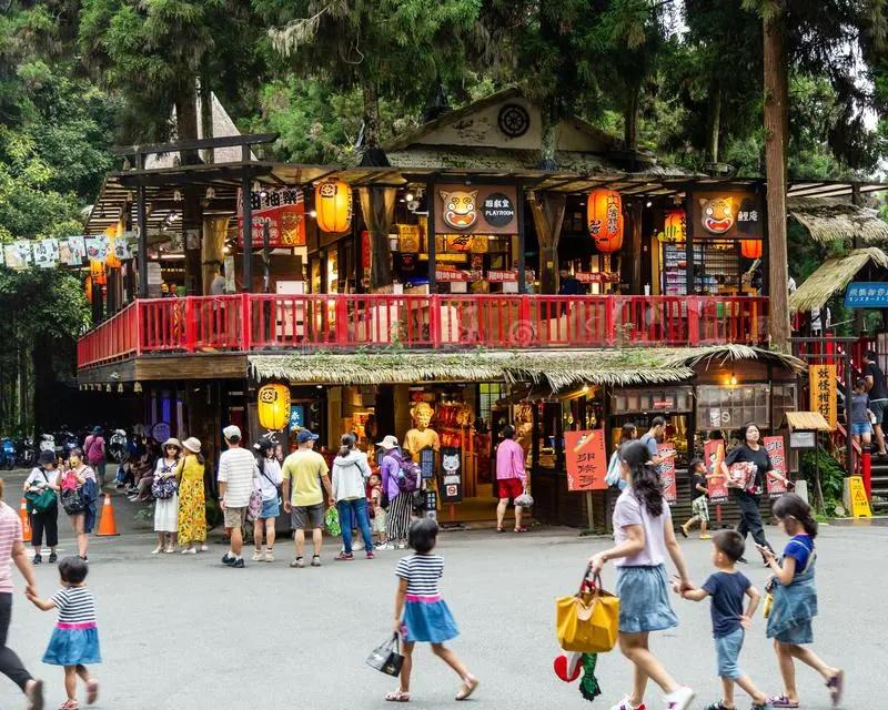 Ngôi làng du lịch có cái tên đáng sợ ở Đài Loan mỗi ngày đón ngàn khách-6