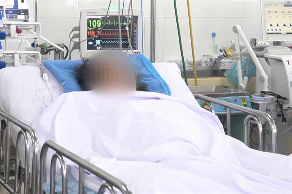 Vụ hôn mê, mất 6 lít máu sau khi hút mỡ bụng: Kiểm tra bệnh viện thẩm mỹ-1