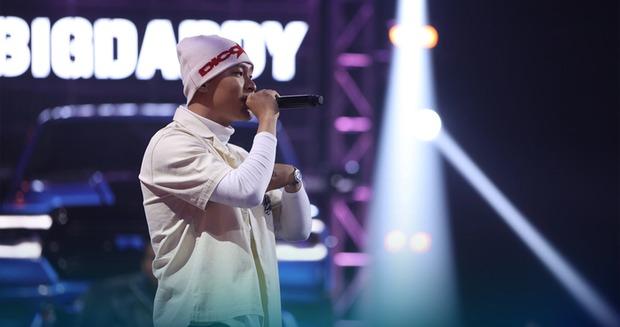 HIEUTHUHAI xuất hiện tại Rap Việt, được khen tinh tế vì 1 hành động-2