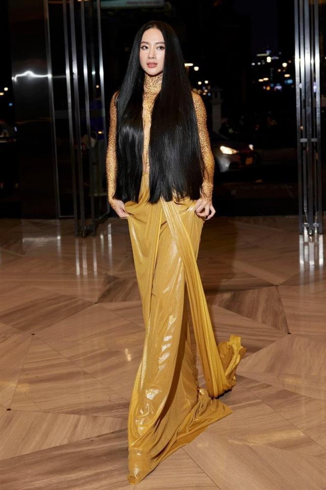 Angela Phương Trinh hiện nguyên hình qua ống kính quay lén-3