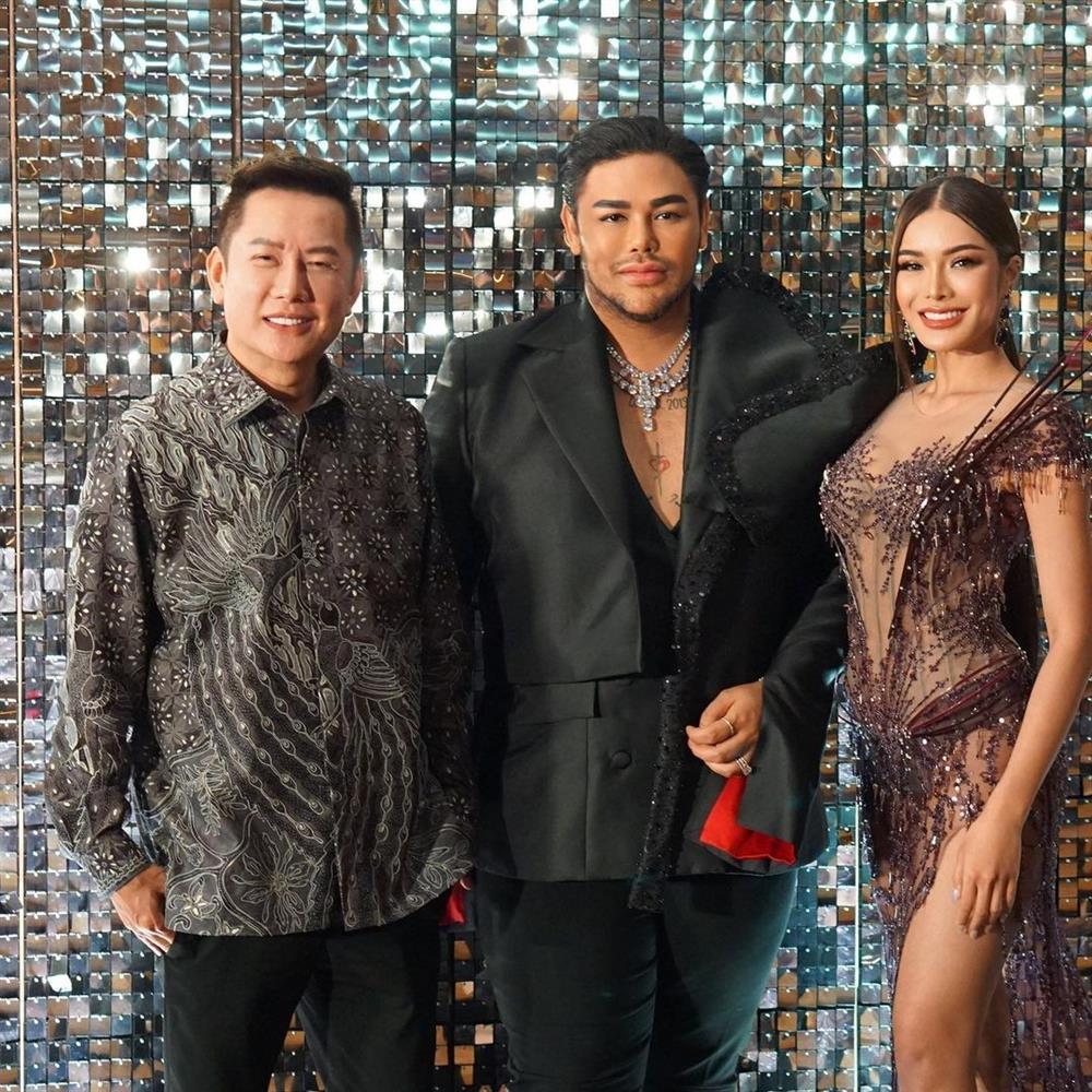 Đương kim Hoa hậu Hòa bình Thái Lan mặc xuyên thấu lộ nội y-4