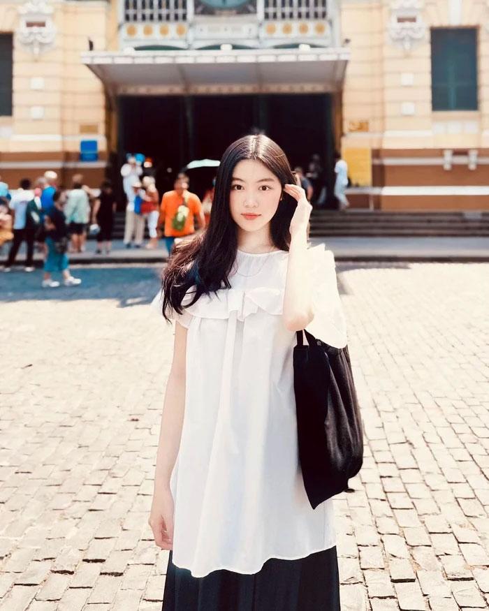 Lọ Lem thể hiện trình nấu ăn không phải dạng vừa-1