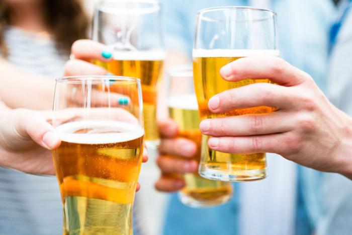 6 tác hại khi uống bia giải nhiệt ngày hè-1