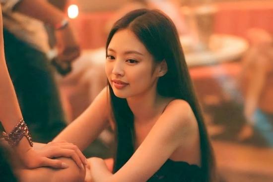 Nhân vật của Jennie (BLACKPINK) lộ bản chất thật