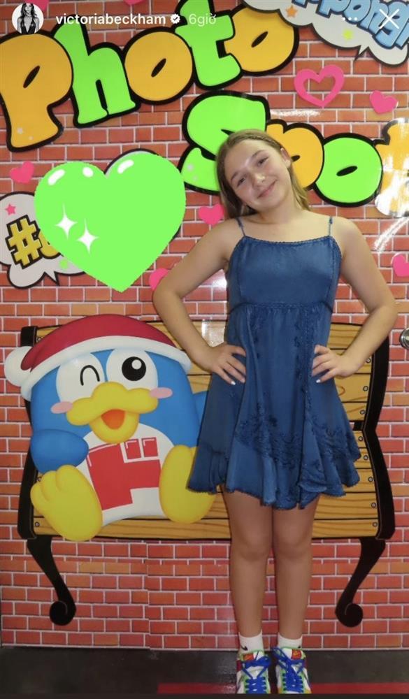 Mẹ là trùm thời trang, Harper Beckham 11 tuổi xách túi bản giới hạn-4