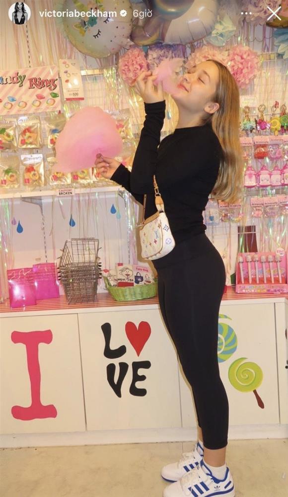 Mẹ là trùm thời trang, Harper Beckham 11 tuổi xách túi bản giới hạn-5