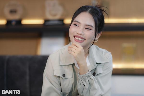 Nữ chủ tịch 2K3 Phương Mỹ Chi gây tranh cãi khi lên sóng Người Ấy Là Ai, dù chưa một mảnh tình vắt vai-13