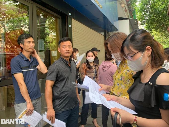 Sự cố đề thi môn toán: Chấp nhận cả phương án làm nhầm đề!-2