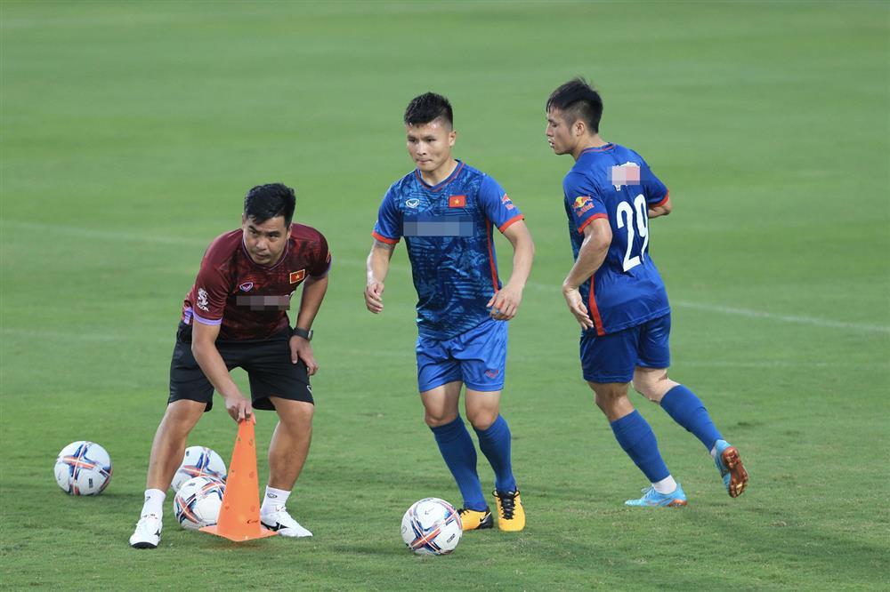 Quang Hải trải lòng trước trận gặp Hong Kong-1