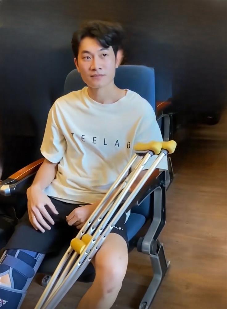 Thí sinh chống nạng, mang thuốc, vượt 200km thi Vietnam Idol 2023-3