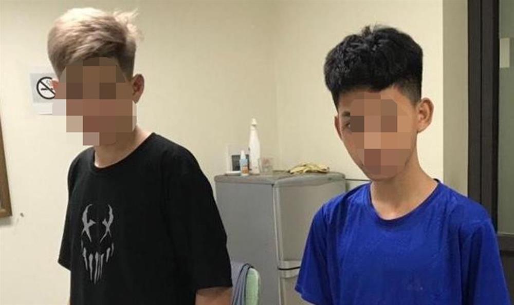 2 thiếu niên tấn công đôi trai gái trong đêm khuya hòng cướp xe máy-1