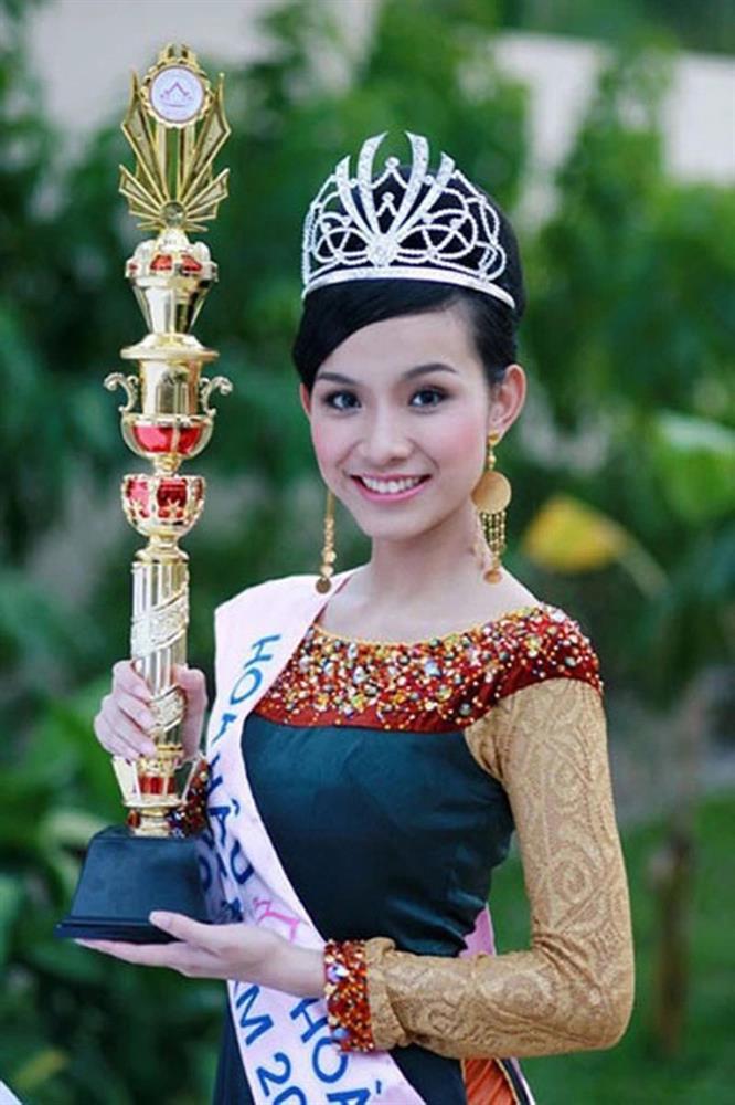 Đời tư 5 Hoa hậu Hoàn vũ Việt Nam: Người sống xa hoa, người học dang dở-1