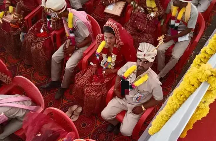 2.143 cặp đôi cùng làm đám cưới, được tặng ti vi, máy lạnh cho mùa nắng nóng-2