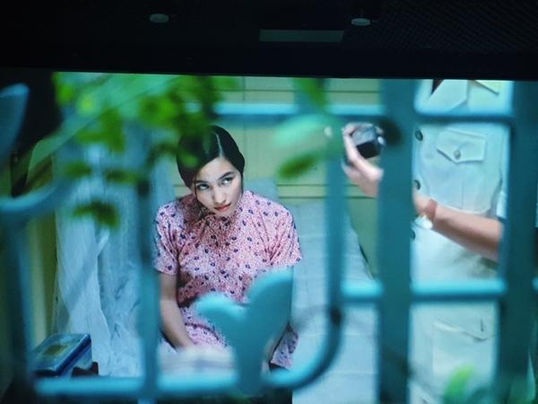 Nữ chính diễn đơ vì gương mặt quá đẹp, quá sang-6