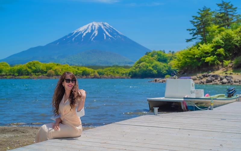 Con gái duy nhất của đạo diễn Ai Là Triệu Phú được khen xinh ngất ngây-10