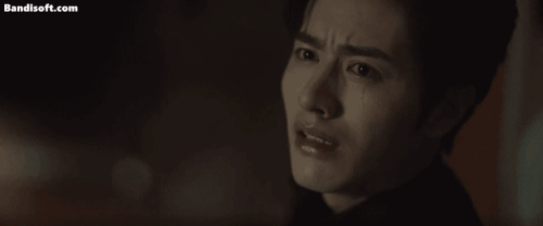 Nam chính phim ngôn tình bị chê vì cảnh khóc gây cười-4