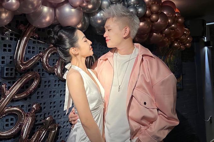 Bạn gái rapper B Ray có cuộc sống sang chảnh, thích khoe dáng nóng bỏng-8