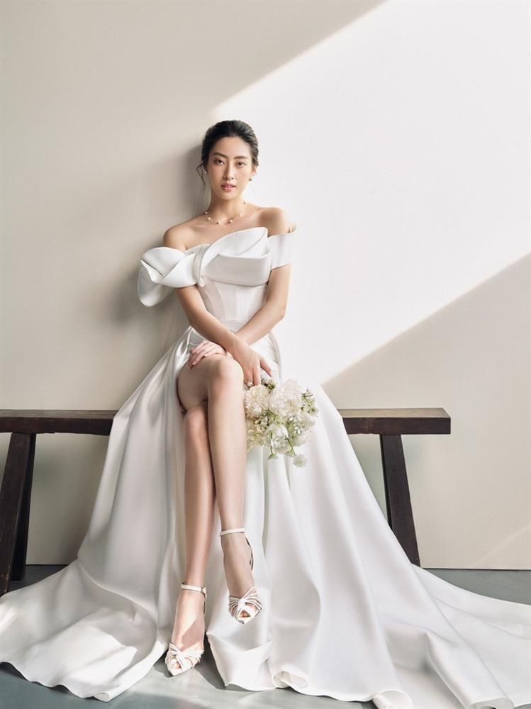 Lương Thùy Linh bất ngờ làm cô dâu, khoe đôi chân 1m22 với đầm cưới cổ tích-5