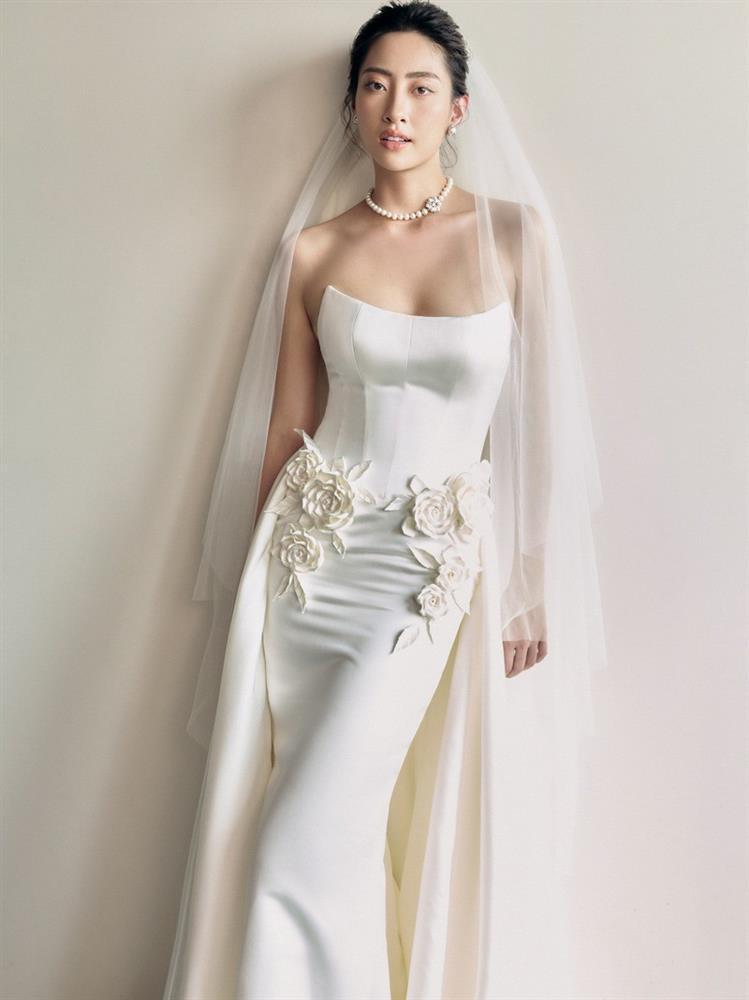 Lương Thùy Linh bất ngờ làm cô dâu, khoe đôi chân 1m22 với đầm cưới cổ tích-6