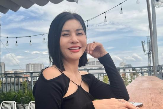 Chưa gặp mặt, bạn trai Việt kiều vẫn hào phóng chi nửa tỷ để Cát Phượng mua ô tô