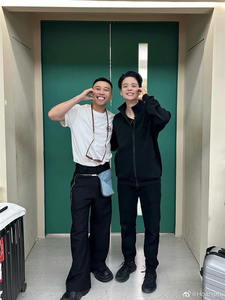 Amber tiết lộ tình yêu đặc biệt dành cho người thân cận Chi Pu-1