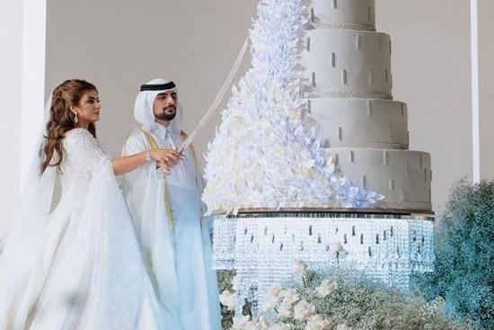 Bên trong đám cưới xa hoa của công chúa Dubai và chồng tỷ phú