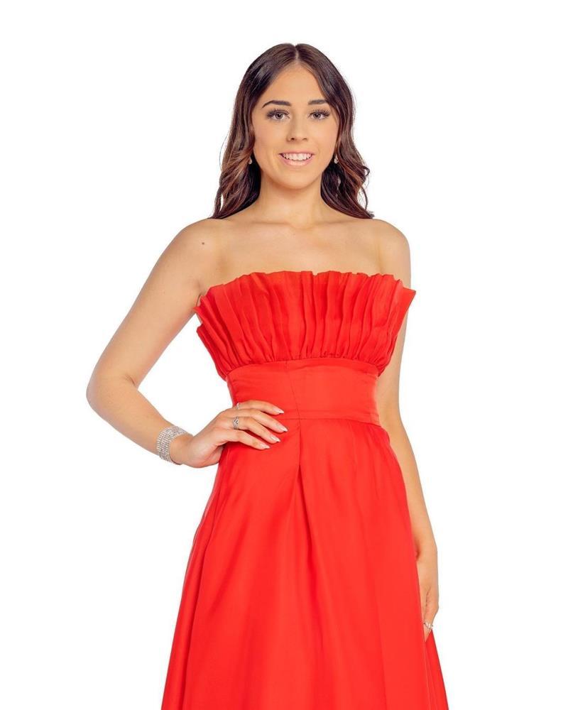 Dàn thí sinh Hoa hậu New Zealand gây sốc vì xăm kín cánh tay-10