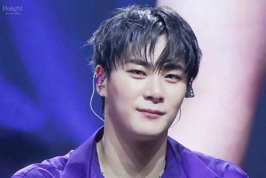 Mẹ Moonbin (ASTRO) viết tâm thư khẩn thiết trước tin đồn lan truyền về cố ca sĩ