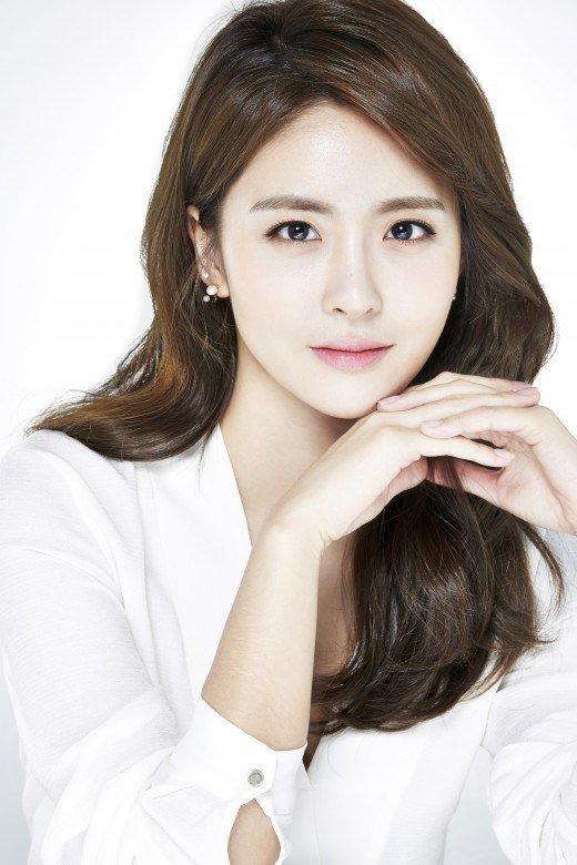 Xin lỗi khán giả, minh tinh vẫn bị ném đá-3