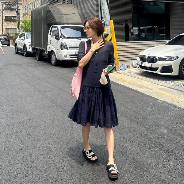 Cận cảnh nhan sắc tuổi 44 của Chae Rim sau nhiều lần lộ di chứng phẫu thuật-3