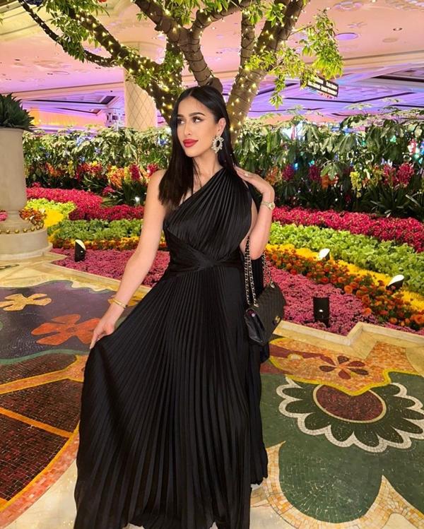 Vợ 23 tuổi của triệu phú Dubai tiết lộ mặt tối việc sống trong giới siêu giàu-4