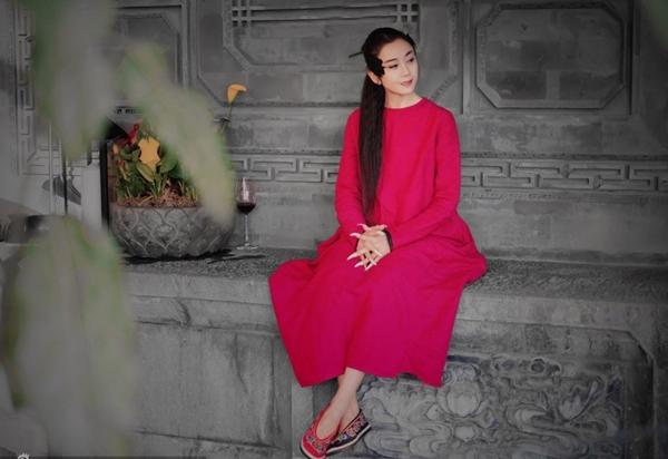 Người đứng đằng sau điệu múa bị công kích quá gợi dục là ai?-6