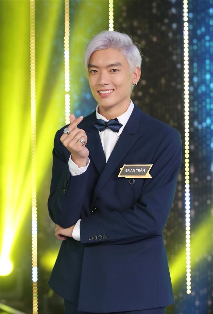 Chàng trai Mỹ gốc Việt Người Ấy Là Ai phẫu thuật thẩm mỹ, diện mạo hiện tại thế nào?-1