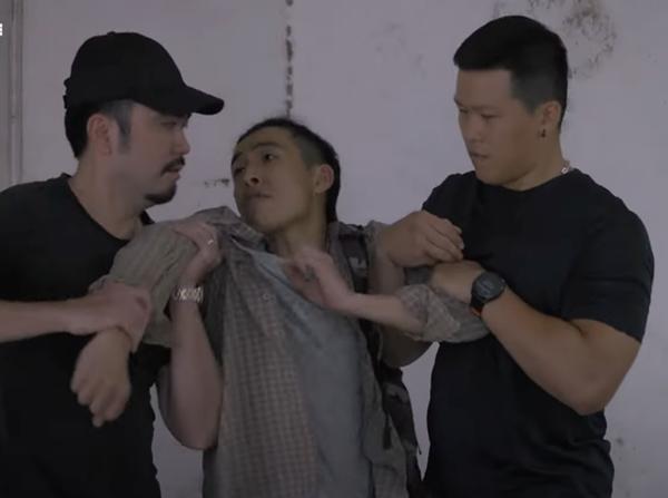 Cái tát của Lưu (NSƯT Hoàng Hải) với con trai-3