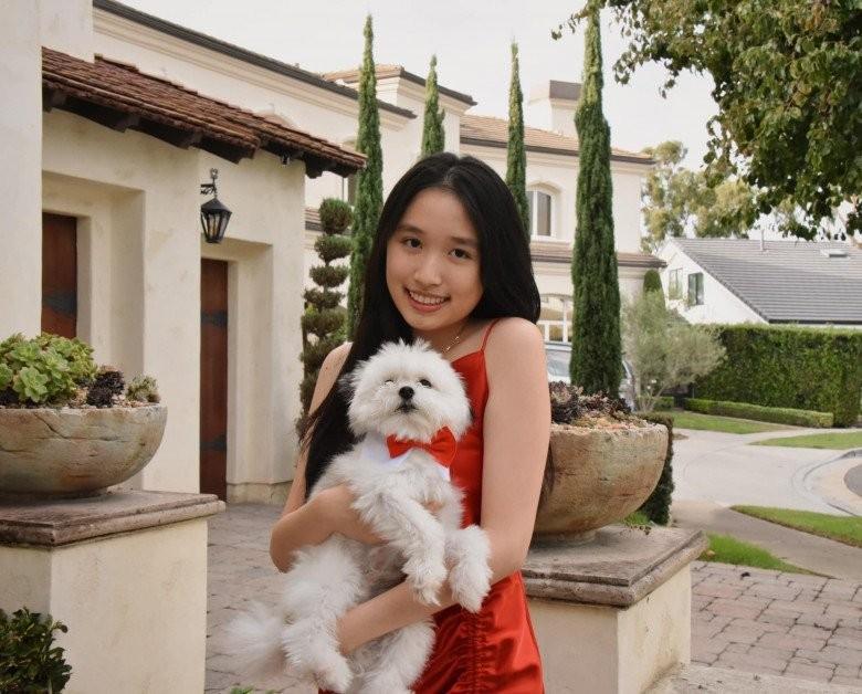 Jenny Huỳnh vừa tốt nghiệp cấp 3 liền mặc phóng khoáng, gạt nhẹ nét tinh khôi-8