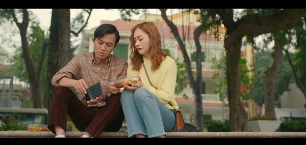 Khán giả ngám ngẩm nóng nực, cắt điện mà mặc áo cổ lọ của 2 phim giờ vàng VTV-6