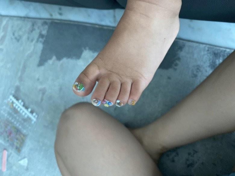 Con gái lai Ấn của Võ Hạ Trâm điệu đà làm nail, da trắng, mặt nét quá xinh-6