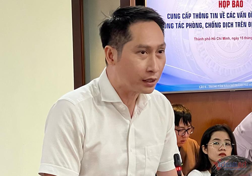 Show áo yếm lộ vòng 3 phải nhận hình phạt gì?-1