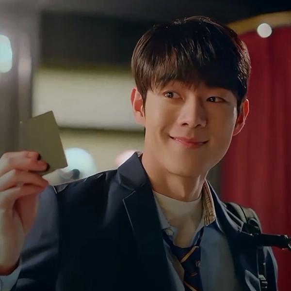 Nam chính xuất hiện 6 tập phim chưa giúp ích được gì-2