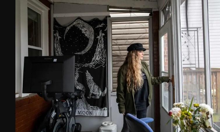 Cô gái sống sót kỳ diệu sau cú sét đánh kinh hoàng-2