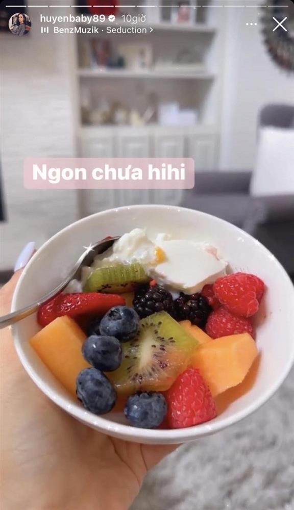 Sugar Baby có nhiều màn tắm tiên khoe vòng 3 sóng thần, gái Latin không có cửa đọ-15