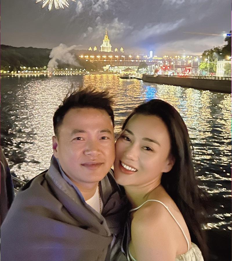 Xôn xao Phương Oanh mặc váy cưới, nghi vấn đẩy nhanh tốc độ sau đăng ký kết hôn-12