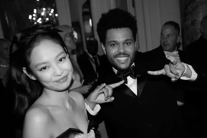 The Idol của Jennie (BLACKPINK) bị khai tử vì một diễn viên mắc bệnh ngôi sao?-4