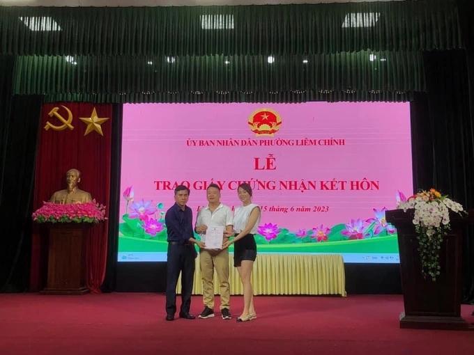 Lễ đăng ký kết hôn Shark Bình và Phương Oanh: Không có sự ưu ái-1