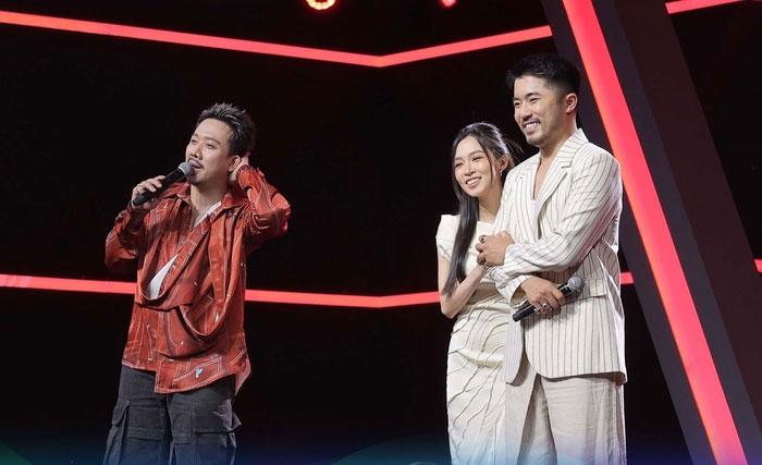 Con gái và con rể NSƯT Xuân Hinh bất ngờ xuất hiện ở Người Ấy Là Ai-1